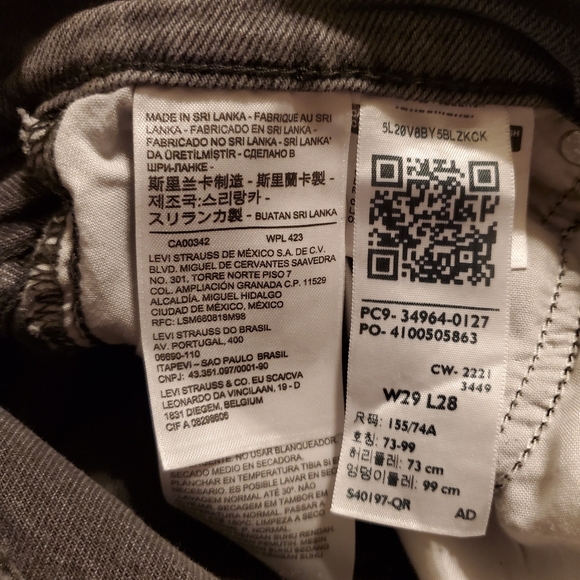 Levi's Premium Wedgie Straight Jeans Size 29, US 8 - Picture 13 of 16